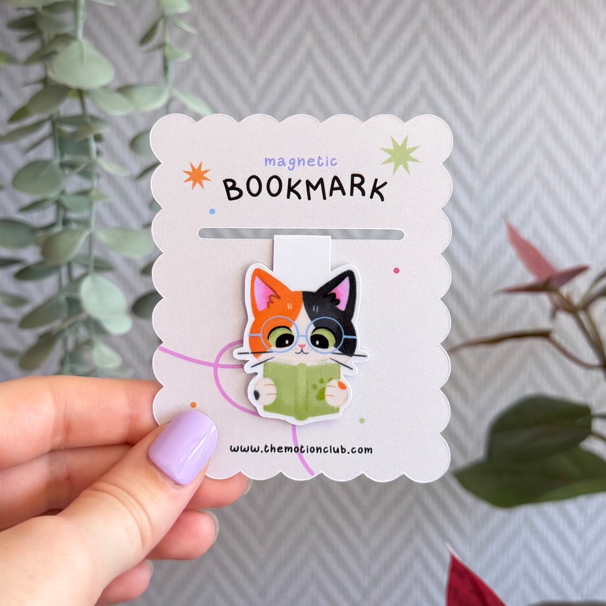 Magnetic Cat Bookmark – “The Bookworm” – For Cat and Book Lovers